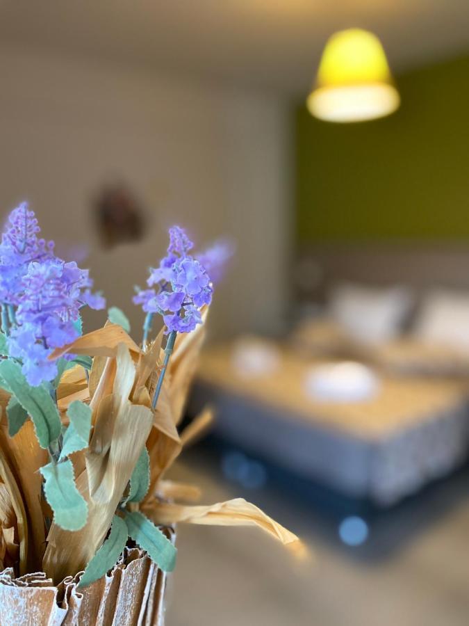 פלאקיאס Sea View Luxury Apartments מראה חיצוני תמונה