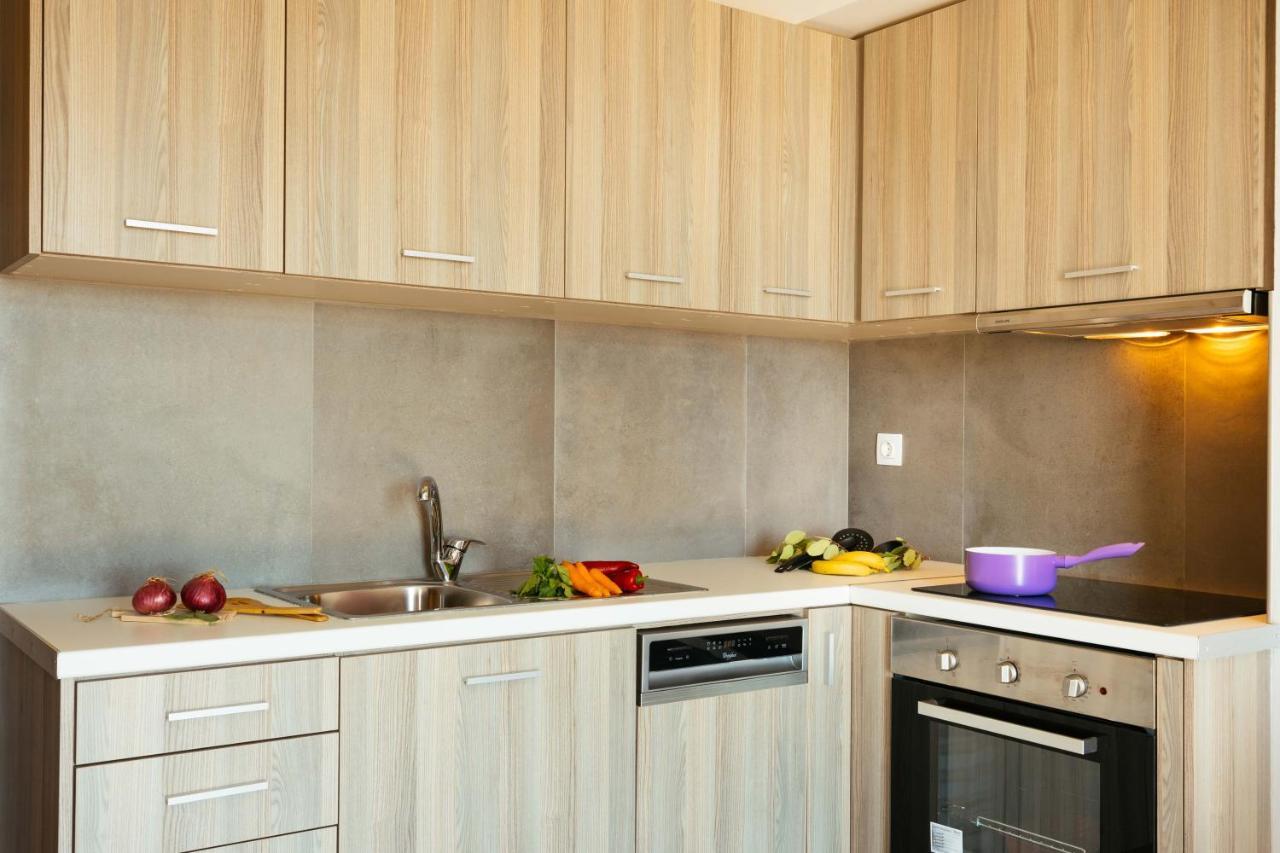 פלאקיאס Sea View Luxury Apartments מראה חיצוני תמונה