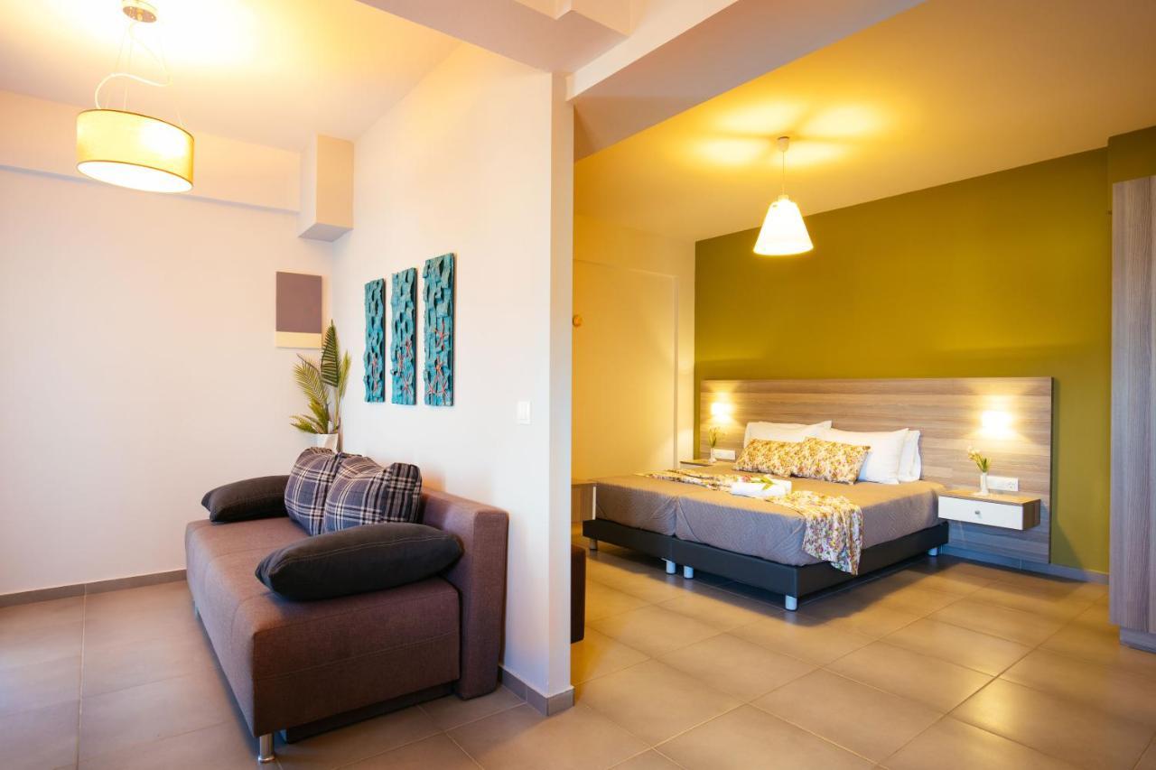 פלאקיאס Sea View Luxury Apartments מראה חיצוני תמונה