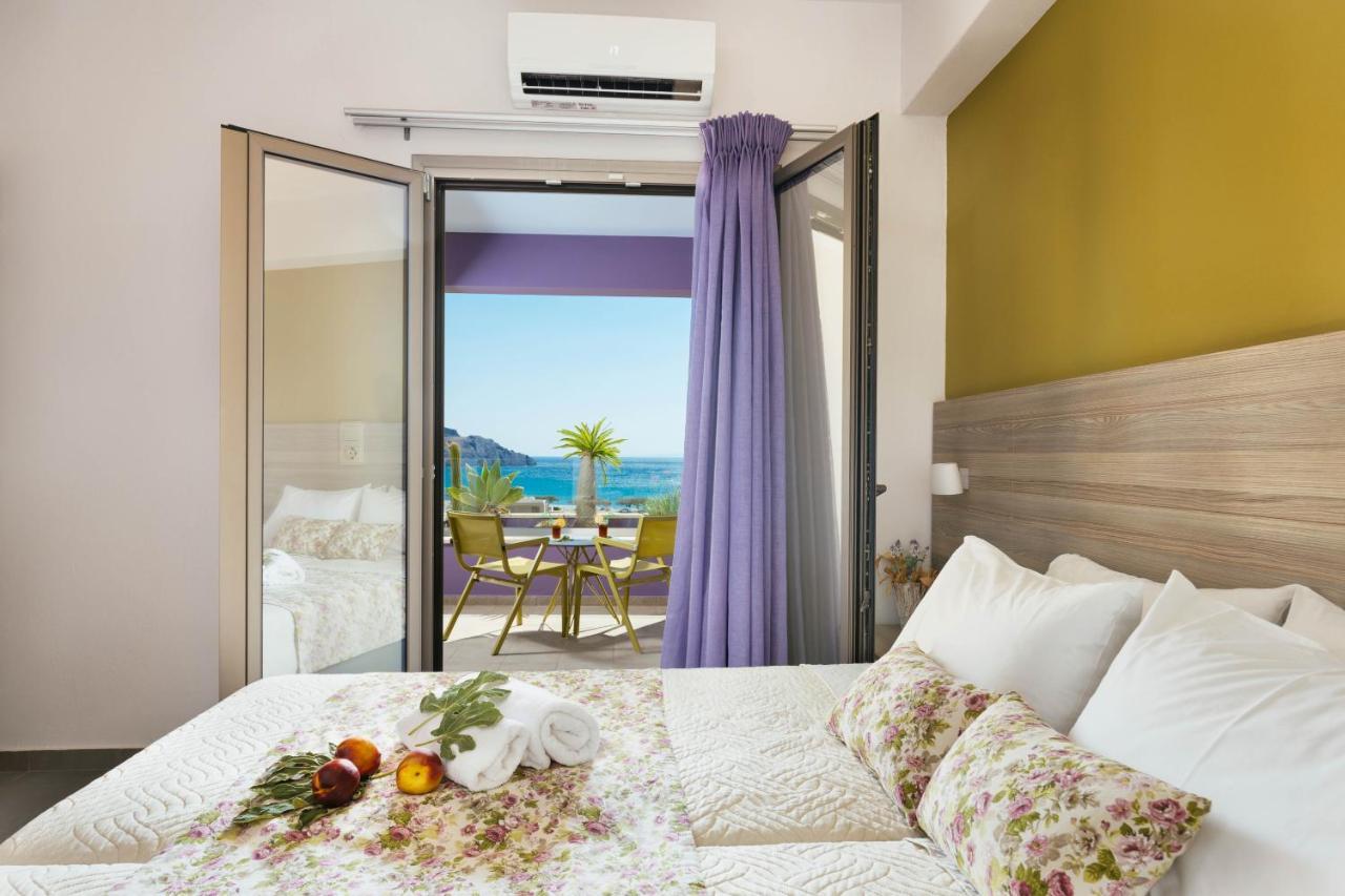 פלאקיאס Sea View Luxury Apartments מראה חיצוני תמונה