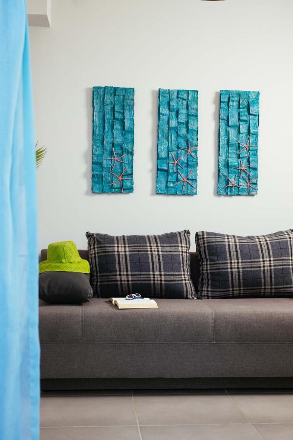 פלאקיאס Sea View Luxury Apartments מראה חיצוני תמונה