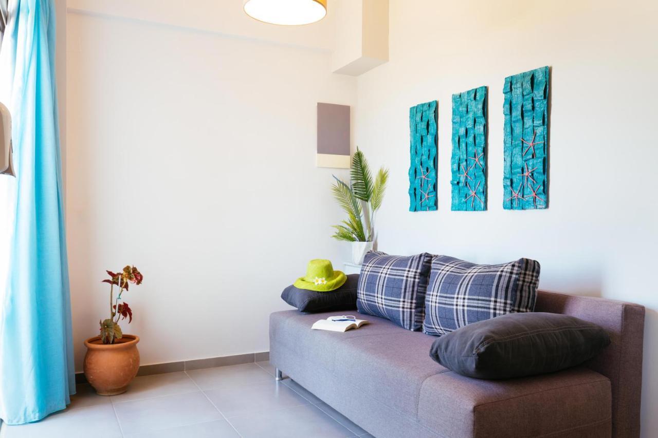 פלאקיאס Sea View Luxury Apartments מראה חיצוני תמונה